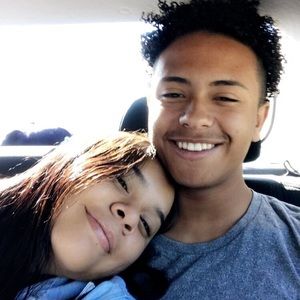 Meet your Posher, Fatima